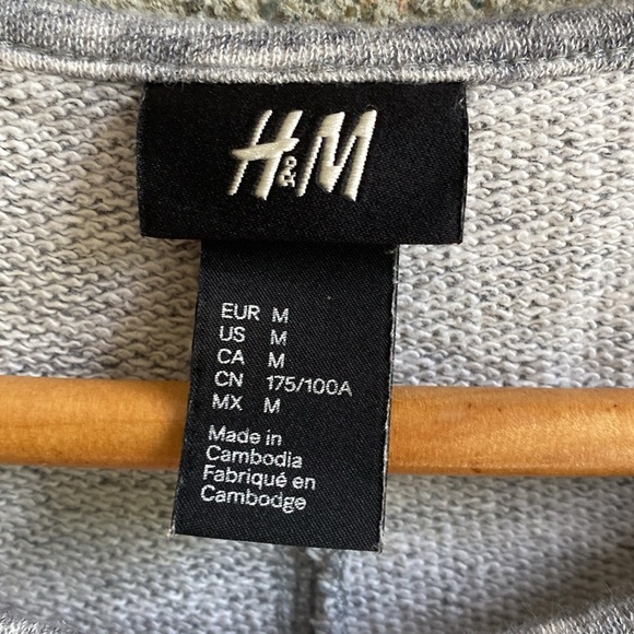 Men’s Loose Fit Urban Crew Neck - Picture 3 of 6